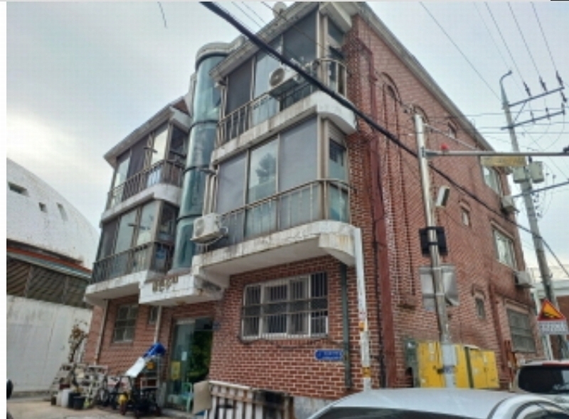 2024타경53312 경기도 부천시 원미구 신흥로59번길 11-4, 동현주택 2층 203호 다세대(빌라)[공급7평형] 경매 이미지