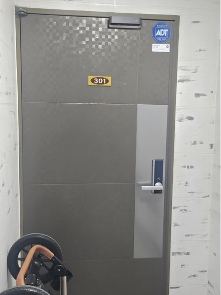 2024타경5733 경기도 부천시 원미구 약대로 40, 늘푸른빌 3층 301호 다세대(빌라)[공급15평형] 경매 이미지