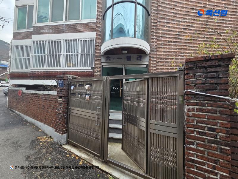 2025타경866 서울특별시 서대문구 세검정로4가길 9, 육일빌라 3층 301호 다세대(빌라)[공급36평형] 경매 이미지