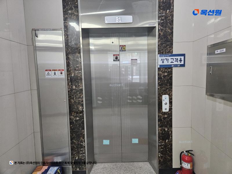 2024타경53190 경기도 김포시 김포한강10로133번길 74경기도 김포시 김포한강10로133○○○○, 연세와이7두애틱 1층 110호연세와이○○ 근린상가 경매 이미지