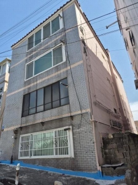 2025타경1067 울산광역시 중구 병영8길 38-2, 신화빌라 에이동 2층 301호 다세대(빌라)[공급12평형] 경매 이미지