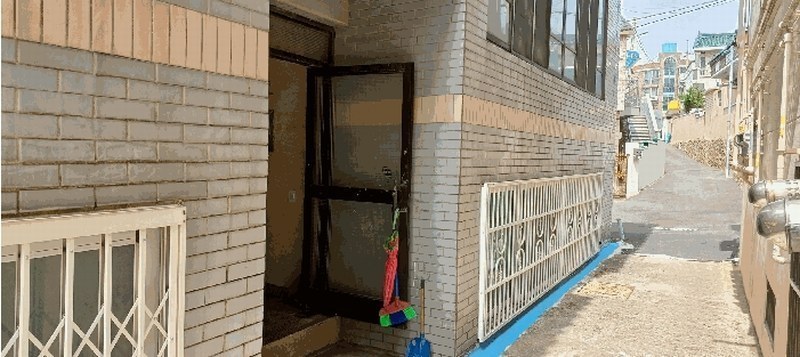 2025타경1067 울산광역시 중구 병영8길 38-2, 신화빌라 에이동 2층 301호 다세대(빌라)[공급12평형] 경매 이미지