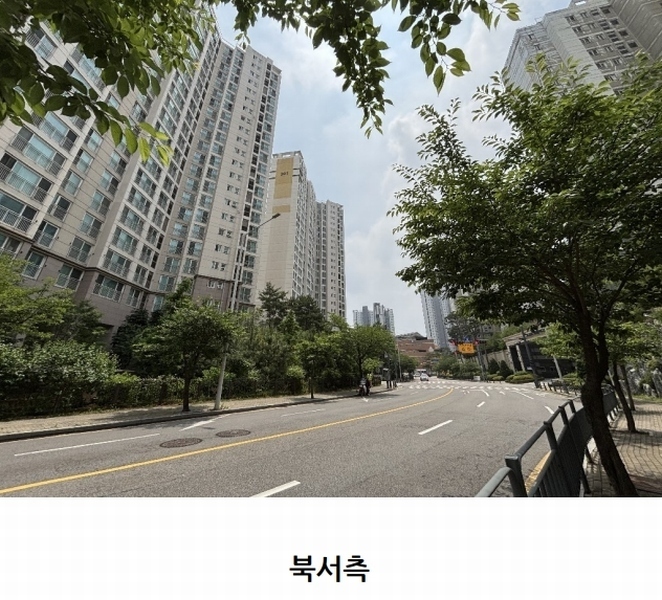 2025타경33712 경기도 김포시 김포한강11로 275, 한강신도시롯데캐슬 301동 6층 601호 아파트[공급33평형] 경매 이미지