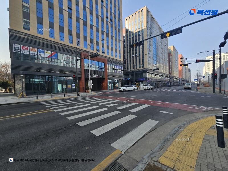 2025타경33429 경기도 김포시 김포한강10로133번길 107, 디원시티시그니처지식산업센터 2층 221호 아파트형공장 경매 이미지