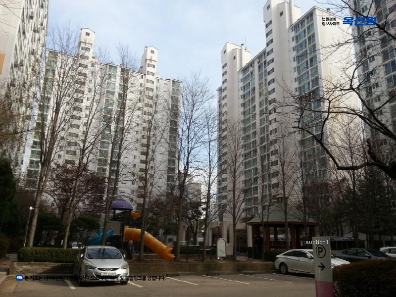 2022타경6453 경기도 수원시 권선구 금곡로73번길 71, 금곡엘지아파트 406동 20층 2004호 아파트 경매 이미지