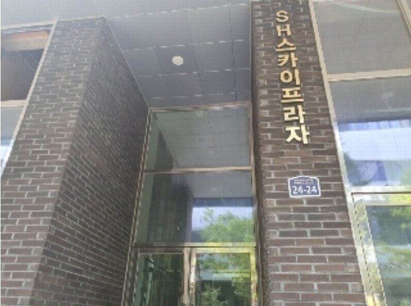 2024타경10722 경기도 수원시 권선구 호매실로104번길 24-24경기도 수원시 권선구 호매실로104번○○○○, SH스카이프라자빌딩 1층 에이109호SH스카이○○ 근린상가 경매 이미지