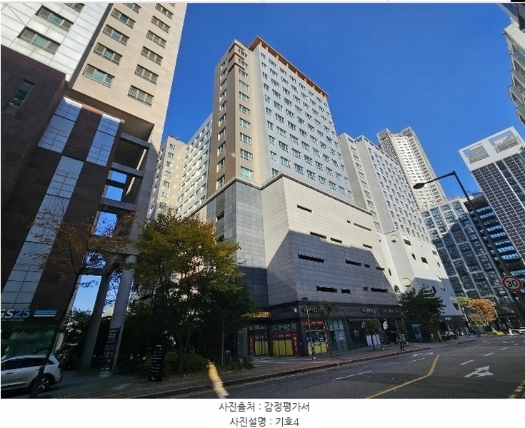 2024타경11992 경기도 수원시 영통구 광교로 116, 광교코아루에스 12층 1214호 오피스텔[계약16평형] 경매 이미지