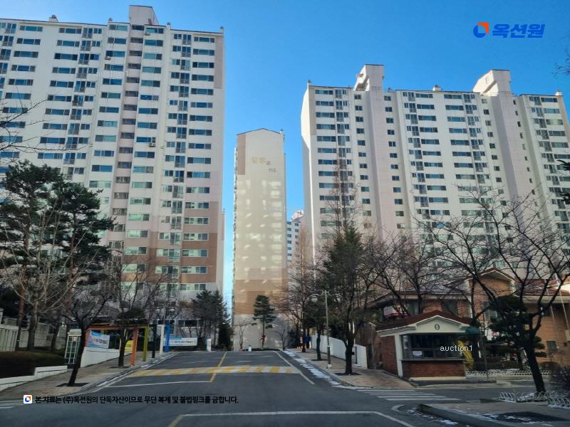 2025타경54438 경기도 용인시 기흥구 사은로126번길 10, 민속마을쌍용아파트 108동 8층 802호 아파트[공급51평형] 경매 이미지