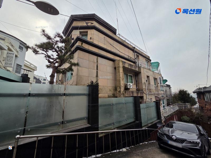 2025타경51334 서울특별시 용산구 이태원동 234-1 다세대(빌라)[공급54평형] 경매 이미지
