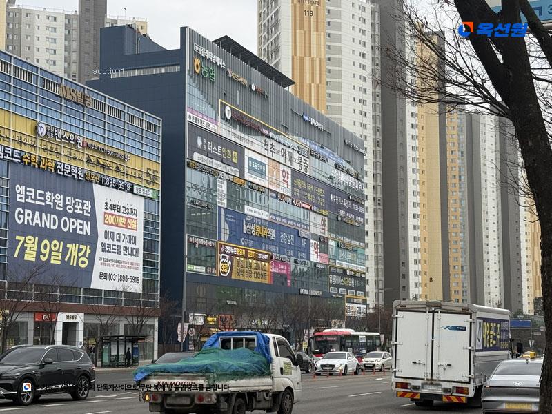2024타경6754 경기도 수원시 영통구 덕영대로 1470, 망포역플래티넘베이스주건축물 제1동 1층 125호 근린상가 경매 이미지