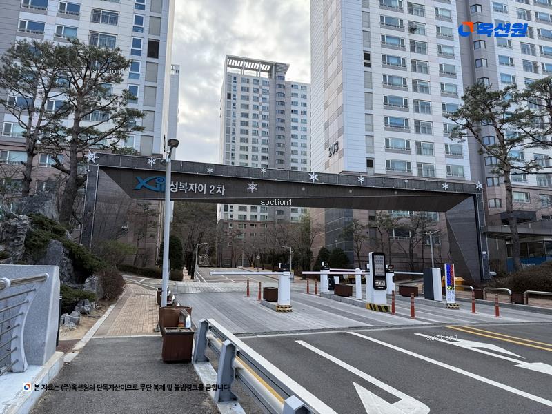 2025타경51812 경기도 용인시 수지구 성복2로 251, 버들치마을성복자이2차 204동 14층 1402호 아파트[공급64평형] 경매 이미지