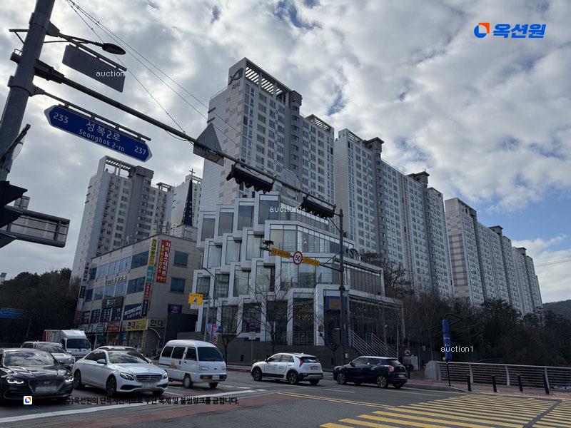 2025타경51812 경기도 용인시 수지구 성복2로 251, 버들치마을성복자이2차 204동 14층 1402호 아파트[공급64평형] 경매 이미지