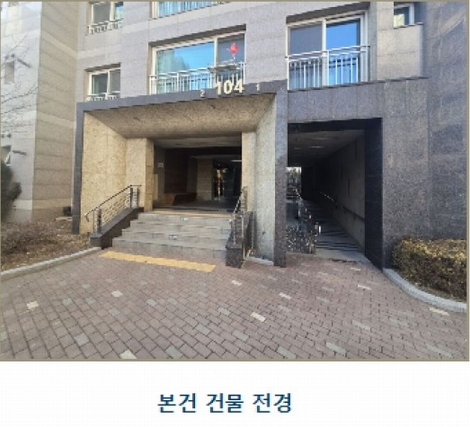 2024타경1209 경기도 수원시 권선구 입북로77번길 62, 서수원레이크푸르지오1단지 104동 25층 2502호 아파트[공급33평형] 경매 이미지