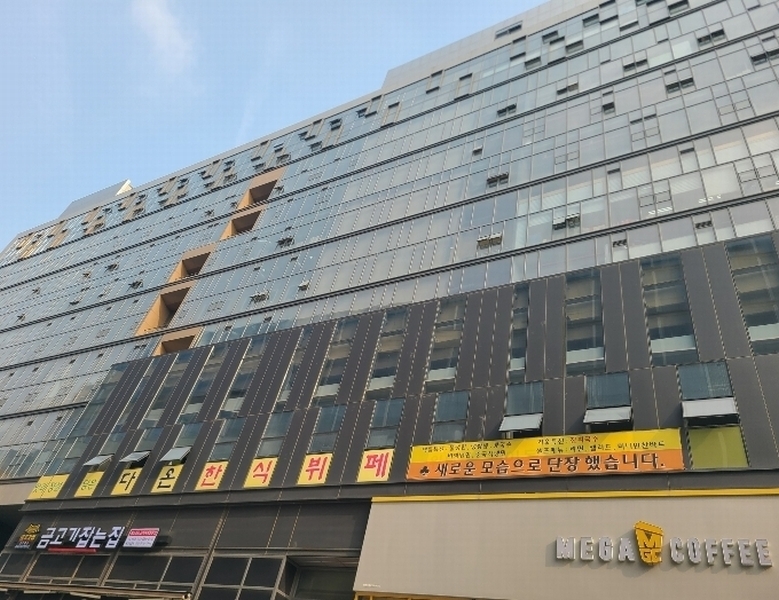2024타경77428 경기도 용인시 기흥구 서천로201번길 14, 프리미엄원희캐슬기흥서천 9층 962호 아파트형공장 경매 이미지