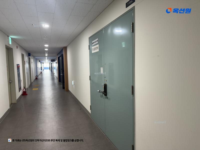 2024타경6105 경기도 용인시 기흥구 서천로201번길 11, 기흥테라타워현대엔지니어링지식산업센터 9층 티-9054호 아파트형공장 경매 이미지