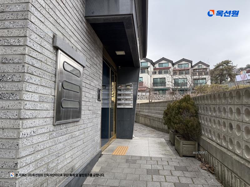 2024타경92540 경기도 용인시 수지구 신봉1로344번길 7, 광교산포레스타 101동 3층 302호 다세대(빌라)[공급34평형] 경매 이미지