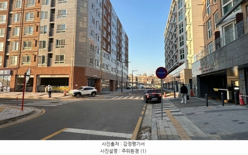 2024타경13363 경기도 수원시 권선구 권선로357번길 30, 수원역웰리지더파크 1층 111호 근린상가 경매 이미지