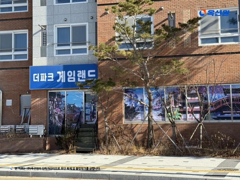 2024타경13363 경기도 수원시 권선구 권선로357번길 30, 수원역웰리지더파크 1층 111호 근린상가 경매 이미지