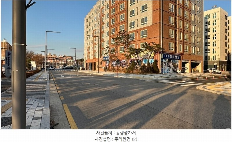 2024타경13363 경기도 수원시 권선구 권선로357번길 30, 수원역웰리지더파크 1층 111호 근린상가 경매 이미지