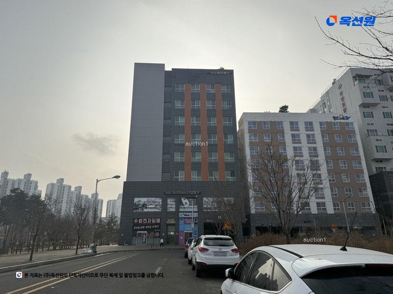 2025타경55591 경기도 수원시 권선구 금곡로196번길 102, 세종헤르메스오피스텔 8층 824호 오피스텔[계약19평형] 경매 이미지