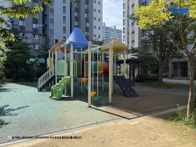 2025타경54427 경기도 수원시 권선구 온정로9번길 36, 오목천역서희스타힐스아파트 106동 7층 704호 아파트[공급33평형] 경매 이미지