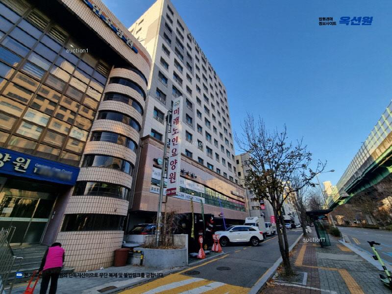 2024타경65944 경기도 수원시 팔달구 경수대로 559, 아우룸 4층 401호 아파트[공급23평형] 경매 이미지