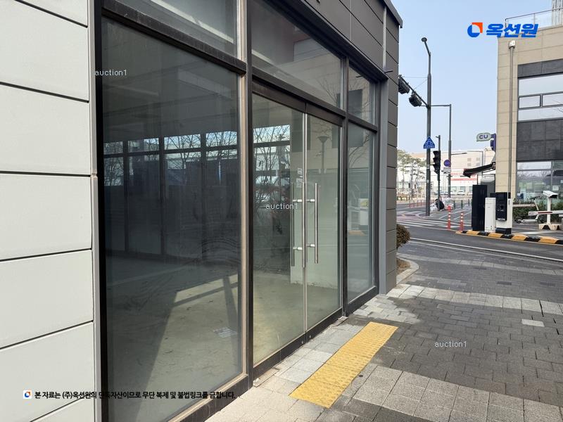 2024타경13417 경기도 수원시 권선구 세화로154번길 7-10, 수원역한라비발디퍼스트 102동 1층 127호 근린상가 경매 이미지