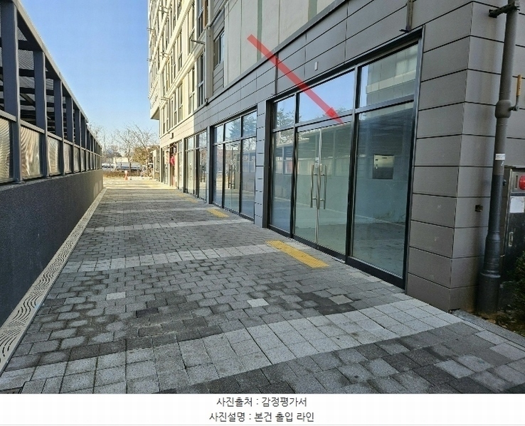 2024타경13417 경기도 수원시 권선구 세화로154번길 7-10, 수원역한라비발디퍼스트 102동 1층 127호 근린상가 경매 이미지