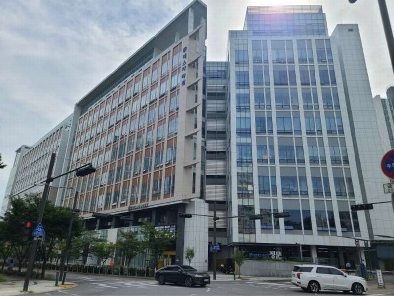 2024타경5822 경기도 하남시 미사강변서로 25, 미사테스타타워지식산업센터 5층 에프551호 아파트형공장 경매 이미지