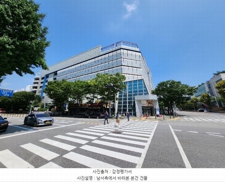 2024타경4430 경기도 성남시 분당구 성남대로925번길 16, 성남(분당)여객자동차터미널및복합건물 지2층 643호 근린상가 경매 이미지
