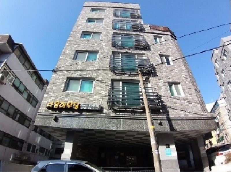 2025타경8106 서울특별시 강서구 강서로18길 121-5, 라움하우징 6층 603호 다세대(빌라)[공급10평형] 경매 이미지