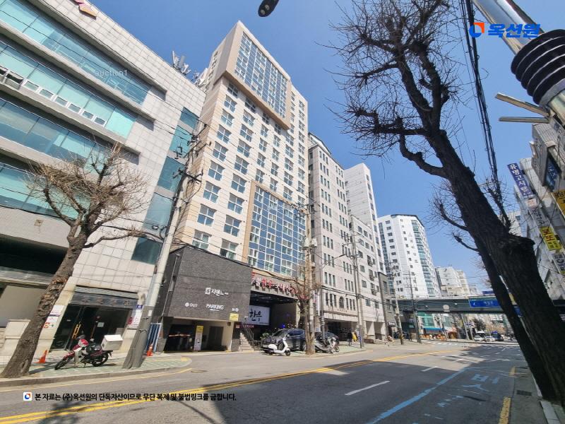 2025타경51657 경기도 성남시 중원구 산성대로 136, 지앤느모란 12층 1211호 다세대(빌라)[공급31평형] 경매 이미지