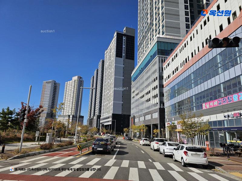 2025타경52112 경기도 안산시 단원구 반달섬1로 88, 마리나아일랜드 1층 115호 근린상가 경매 이미지