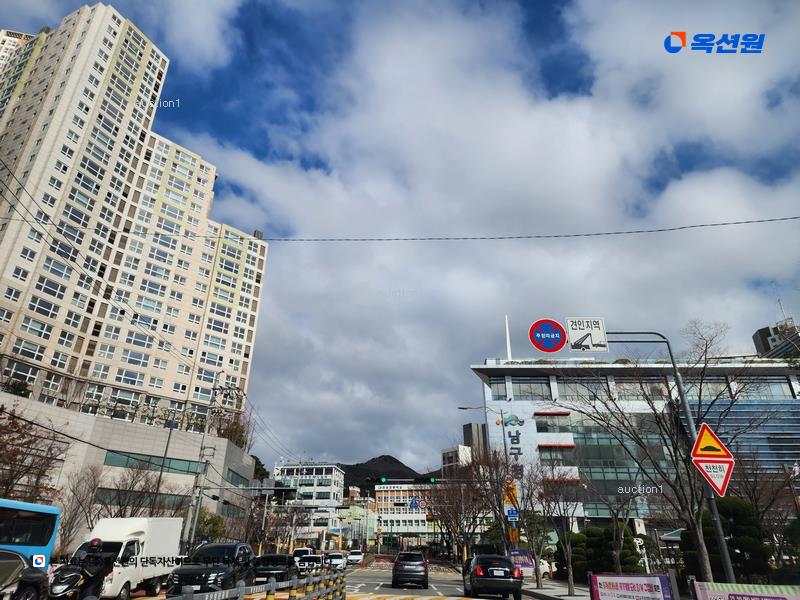 2024타경5207 부산광역시 남구 수영로 135, 대연롯데캐슬레전드1단지 101동 5층 504호 아파트[공급17평형] 경매 이미지