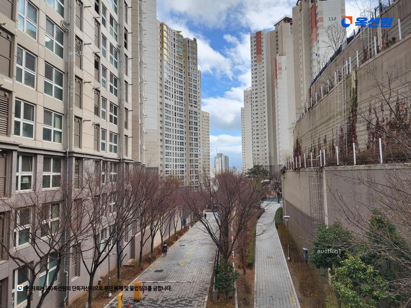 2024타경5207 부산광역시 남구 수영로 135, 대연롯데캐슬레전드1단지 101동 5층 504호 아파트[공급17평형] 경매 이미지