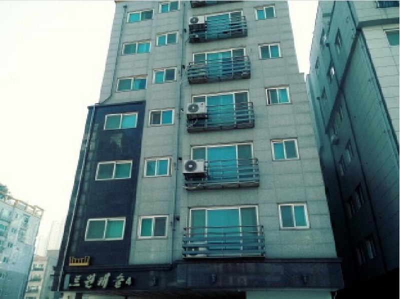 2025타경40729 경기도 평택시 평택5로34번길 106, 트윈캐슬4 3층 303호 다세대(빌라)[공급17평형] 경매 이미지