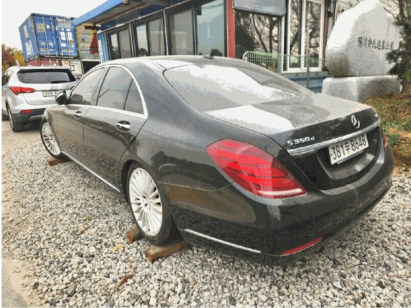 2025타경42488 경기도 평택시 죽백동 22-11, 평택물품보관소 S350 d 4Matic 경매 이미지