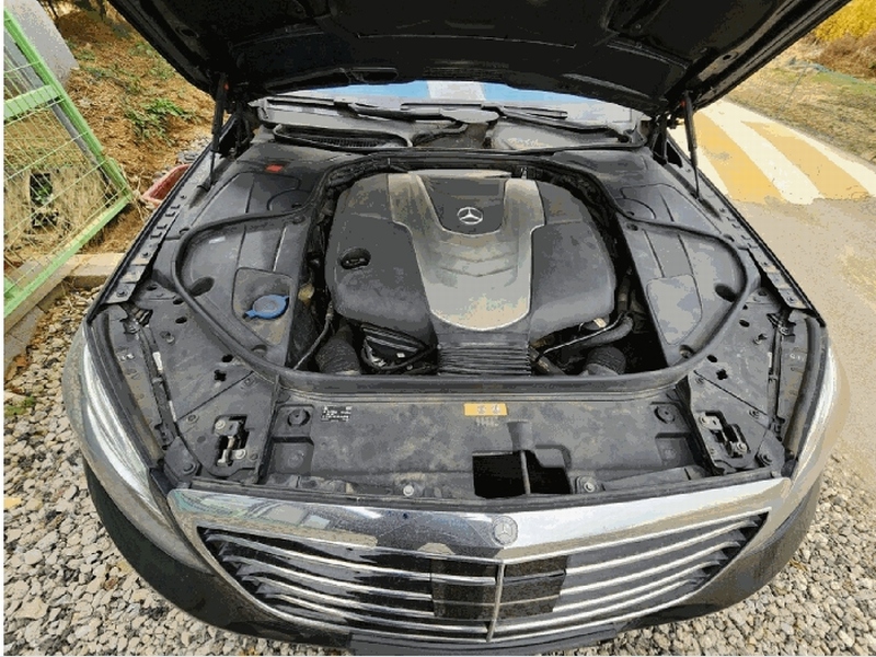 2025타경42488 경기도 평택시 죽백동 22-11, 평택물품보관소 S350 d 4Matic 경매 이미지