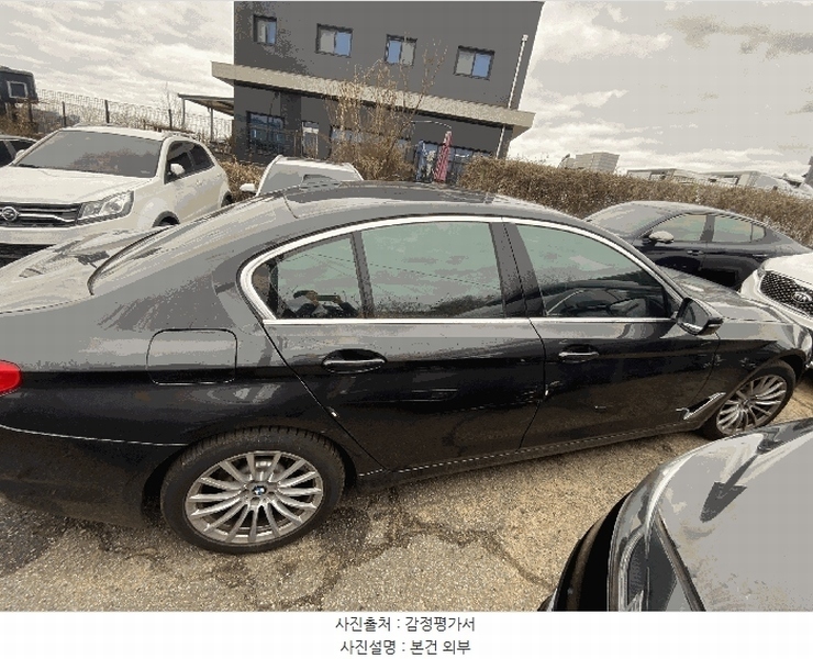 2025타경42874 경기도 평택시 죽백동 22-11, 평택물품보관소 BMW 520i Luxury 경매 이미지