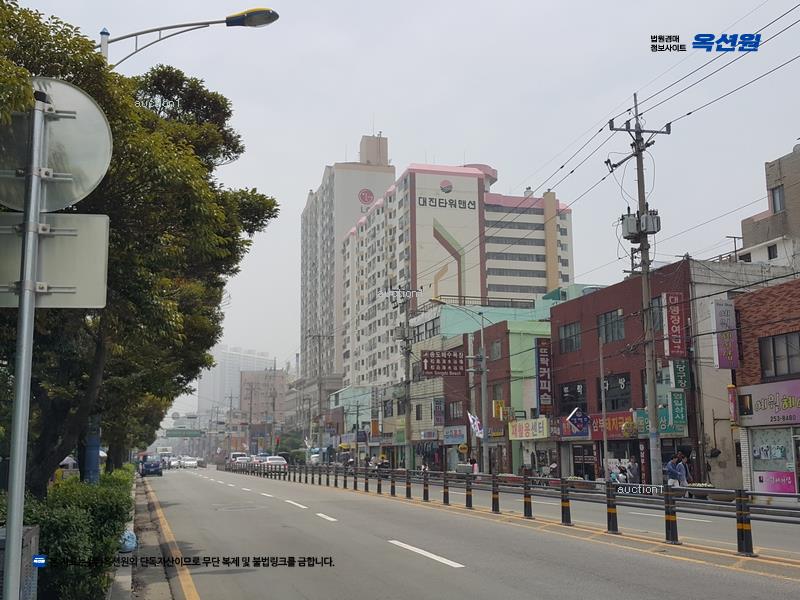 2025타경670 부산광역시 서구 충무대로 185, 대진타워맨션 3층 303호 아파트[공급36평형] 경매 이미지