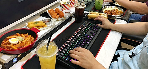 피시방 창업을 하긴 했지만 식당도 해보고 싶었던 피시방 사장님