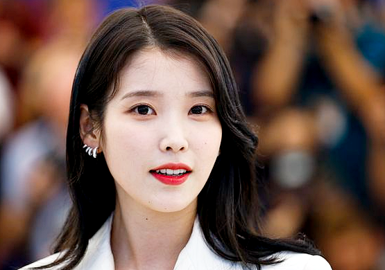아이유, 수해 재난지역 피해 복구 위해 '1억원' 기부