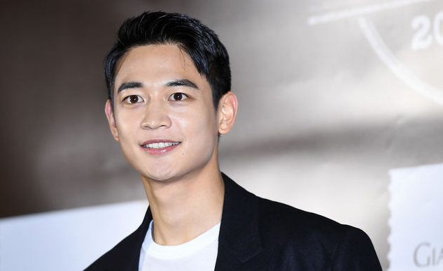 샤이니 민호, '해병대' 지원 사실 알려져...합격하면 '4월 입대'