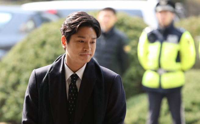경찰 "버닝선 촉발 김상교, 클럽 추행 있었다" 결론